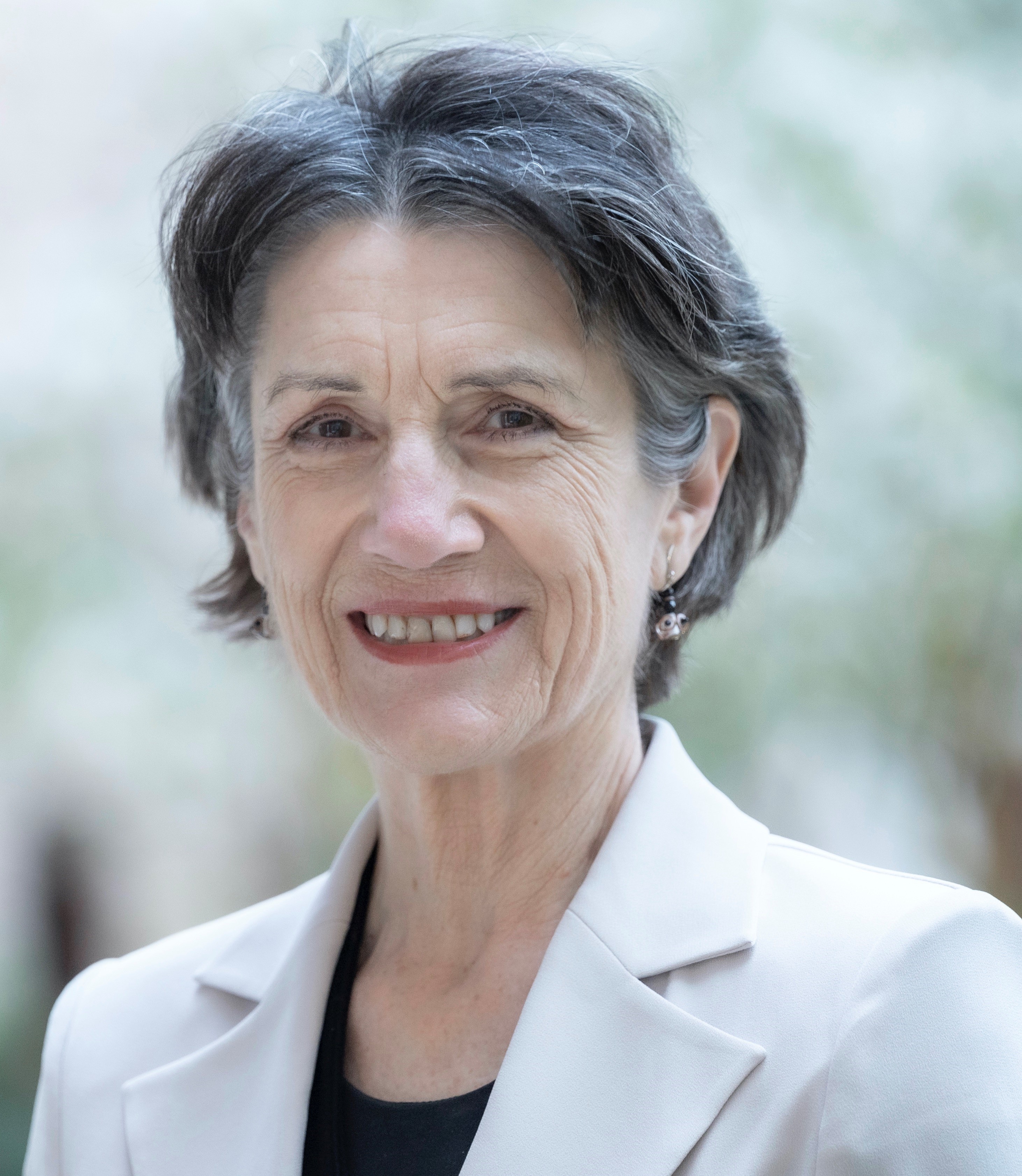 Harriet Walter